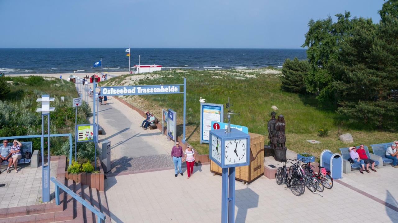 Pension Fischerhaus Hotel Trassenheide Eksteriør billede